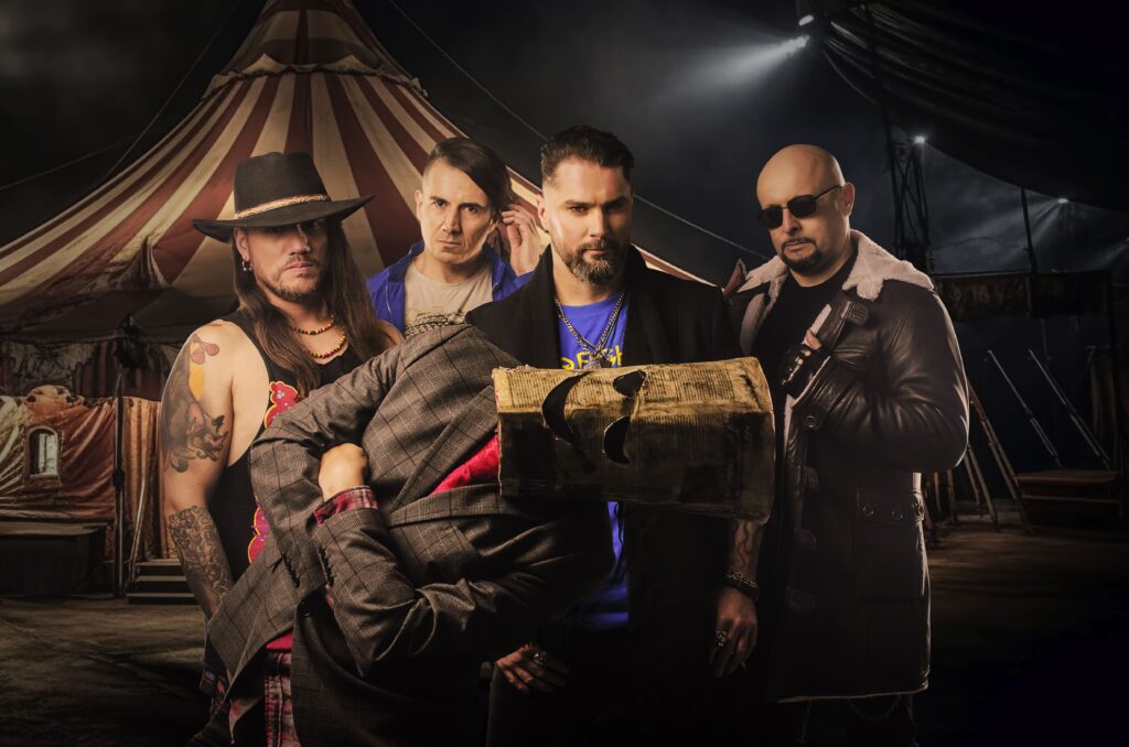 cleaver-foto-banda-1024x678.jpg