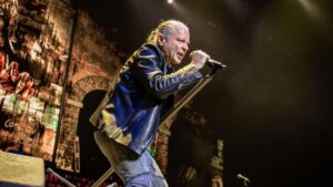 Bruce Dickinson jpg.