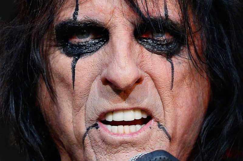MAIN-Alice-Cooper